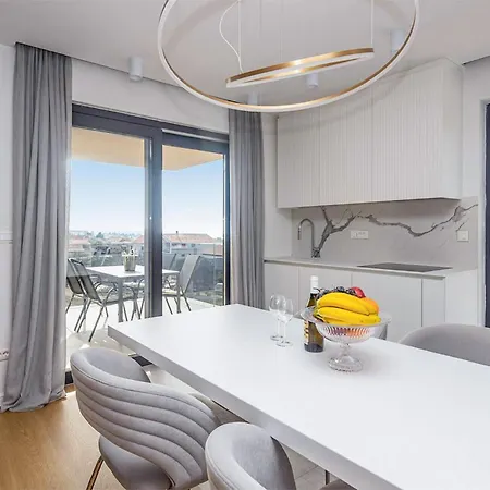 Lovely In Lägenhet *